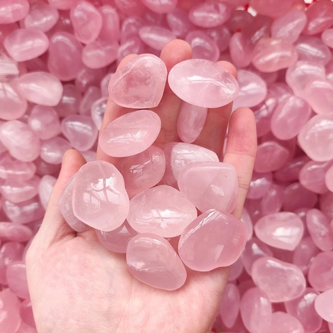 Pietra Di Quarzo Rosa Naturale A Forma Di Cuore Lucidata Cristallo Rosa Per Decorazione Casa Ufficio Meditazione