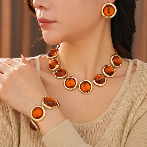 Vintage Retro Necklace Bracelet Earrings Gold Plated Alloy Amber Resin Round For Women Elegant Jewelry With Silver Earring Post