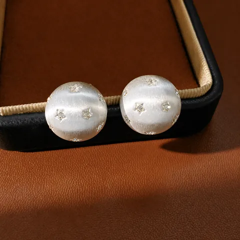 Boucles d'Oreilles Clous en Métal Brossé Élégantes Étoile Strass Forme C Demi-Cercle Tige en Argent Sterling 925 Bijoux Quotidiens pour Femmes