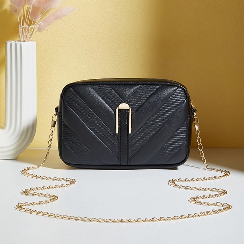Sac Bandoulière Femme Cuir PU Matelassé Chaîne Dorée Sac Épaule Élégant Mode Minimaliste Petit Sac Carré