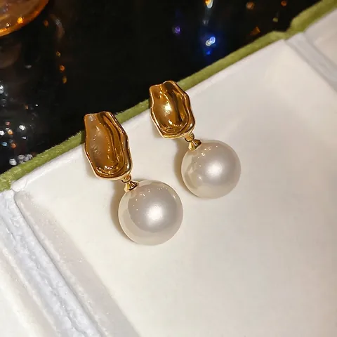 Pendientes Colgantes Retro Franceses De Aleación Dorada Con Perla Artificial De Imitación Blanca Grande Y Poste De Plata Para Mujer