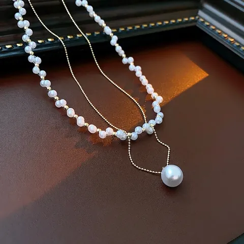 Doppellagige Künstliche Perlenkette Für Damen Mit Großem Rundem Anhänger Und Goldener Legierungskette Französischer Retro Eleganter Stil