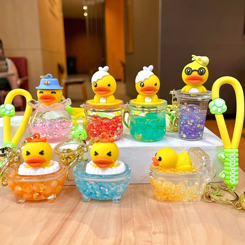 Cartoon Little Yellow Duck Liquid Keychain Luminous Acrylic Floating Glitter Bathtub Cup Shape Bag Charm Gift For Women Men