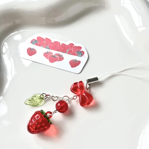 Llavero De Cuentas Hecho A Mano Cereza Fresa Resina Lazo Corazón Colgante Accesorio Para Bolso Teléfono Dulce Estético