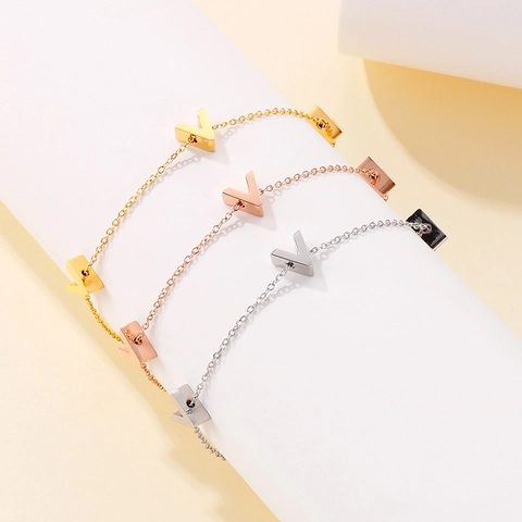Pulsera Con Colgante Letra V Minimalista De Acero Inoxidable Cadena De Eslabones Joyería Ajustable Mujer Elegante