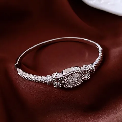 Brazalete De Cable Retorcido Cobre Chapado En Oro De 18K Micro Pavé Zirconia Rectangular Vintage Lujo Joyas Mujer