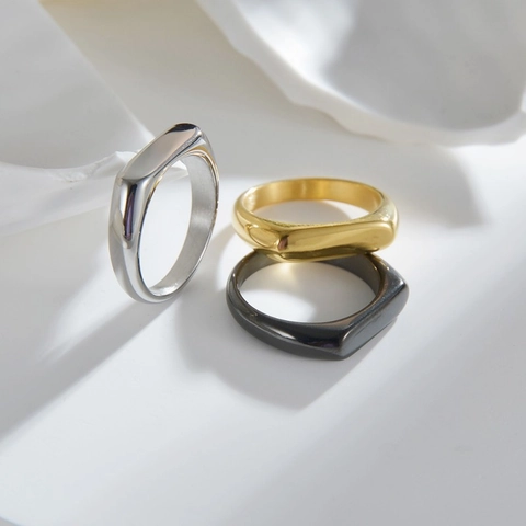Μινιμαλιστικό Δαχτυλίδι Από Ατσάλι Τιτανίου Ορθογώνιο Επίπεδο Κορυφή Γυαλιστερό Δαχτυλίδι Για Γυναίκες Άνδρες