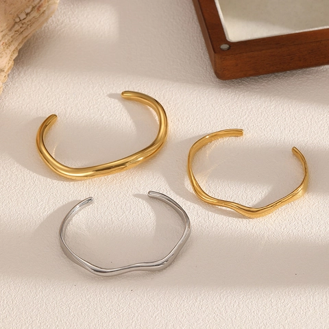 Brazalete Abierto De Onda Irregular Minimalista Para Mujer Pulsera Geométrica De Acero Inoxidable Chapado En Oro 18K