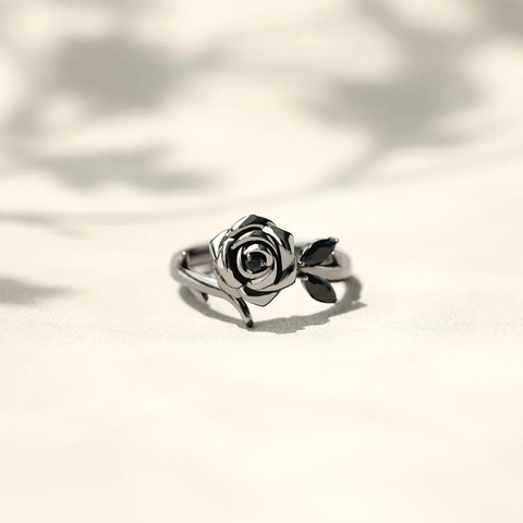 Black Rose Flower Ring 925 Sterling Silver Gothic Style Minimalist Fashion Jewelry With Black Gemstone For Women