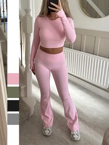 Yoga Sportkleding Dames Lange Mouw Crop Top Uitlopende Leggings Polyester Spandex Veter Rug Slim Fit Hoge Taille