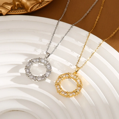 Collana Pendente Cerchio Donut Acciaio Inossidabile Zirconia Incastonata Dettaglio Croce Gioielli Moda Minimalisti Donne