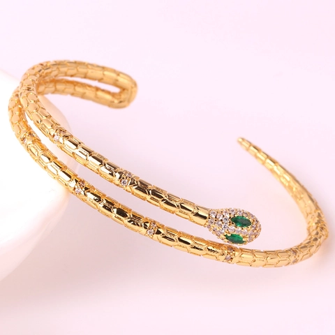 Snake Head Bracelet Gold Plated Brass With Cubic Zirconia And Green Gemstone Open Adjustable Bangle Women Fashion