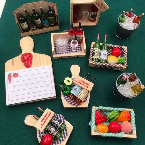 Botellas De Vino Y Frutas Miniatura Imanes De Nevera Madera Resina Adornos 3D Accesorios De Casa De Muñecas Decoración