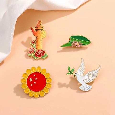 Broche En Émail De Style Chinois Alliage De Zinc Huabiao Pivoine Colombe De La Paix Tournesol Badge Accessoire