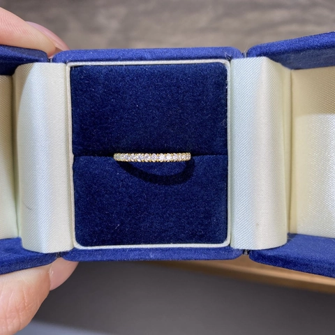 Minimalist 925 Sterling Silver Moissanite Ring For Women Gold Plated D Color Stones Eternity Row Wedding Band Jewelry