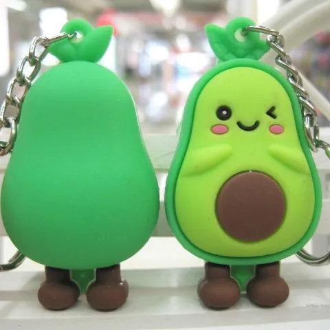 Simpatico Portachiavi Avocado Cartone Animato PVC Gomma Morbida Forma Di Frutta Ornamento Da Borsa Kawaii Mini Regalo