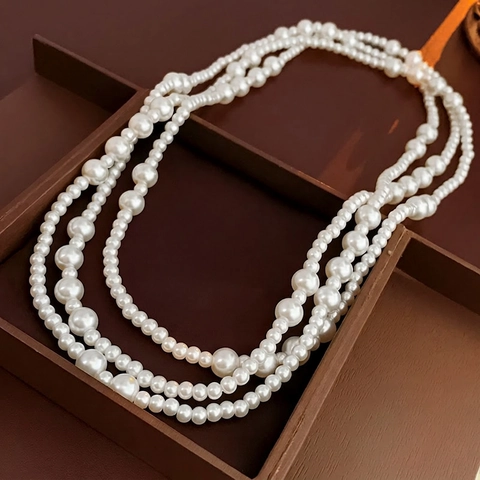 Collana Lunga Künstliche Perle Sintetiche Multistrato Elegante Catena Maglione Lega Galvanizzata Stile Vintage Francese Donna