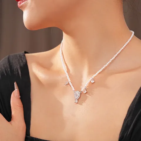 Elegante Collar De Perlas Artificiales De Imitación Con Colgante De Circonita Cúbica En Gota De Agua Joyería De Cobre Mujer