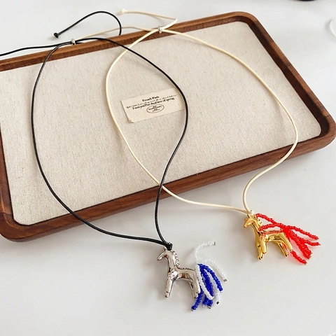 Collier Pendentif Cheval Alliage Verre Perles Gland Longue Chaîne Pull Corde Cire Bijoux Mode Femmes