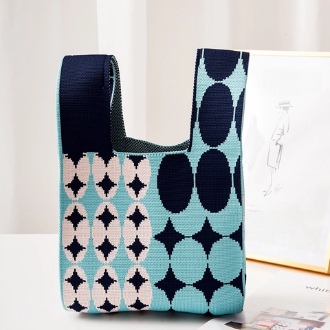 Knitted Handbag Polyester Geometric Pattern Contrast Color Casual Tote For Women Heart Flower Jacquard Niche Design