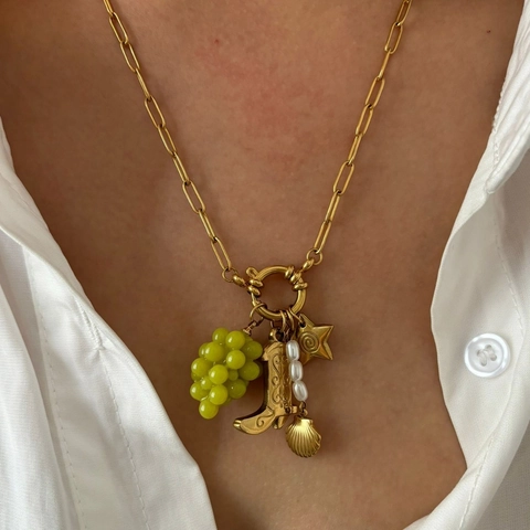 Retro Charm Necklace 18K Gold Plated Stainless Steel Paperclip Chain With Fruit Artificial Pearl Ceramic Pendant For Women