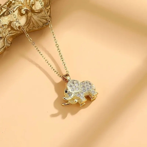 Elephant Pendant Necklace Titanium Steel Gold Plated Cubic Zirconia Lucky Animal Jewelry For Women Fashion Accessory Elegant