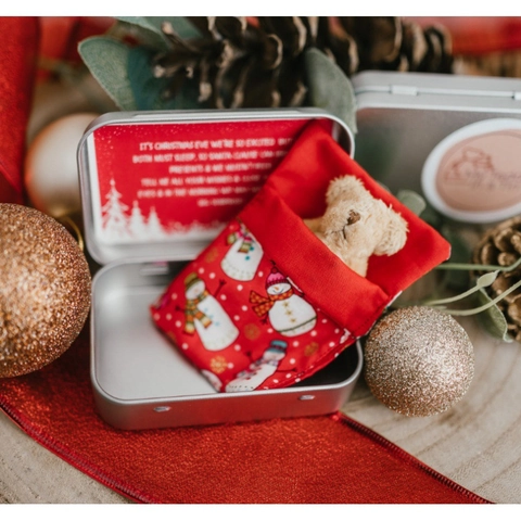 Oso De Peluche Miniatura En Caja De Metal Regalo De Navidad Con Saco De Dormir De Tela Y Tarjeta De Felicitación Decoración Festiva