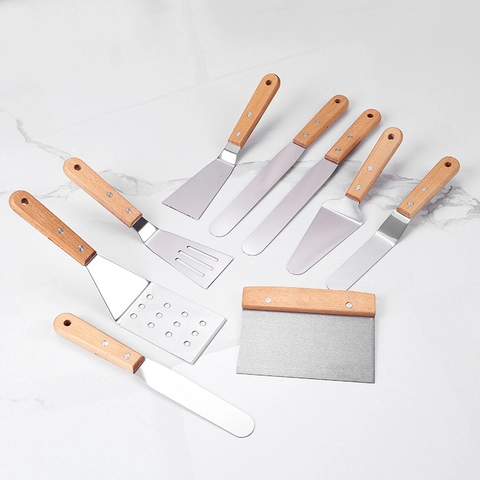 Stainless Steel Cooking Spatula Fish Turner With Beech Wood Handle Heat Resistant Multi Functional Baking Tool For Kitchen