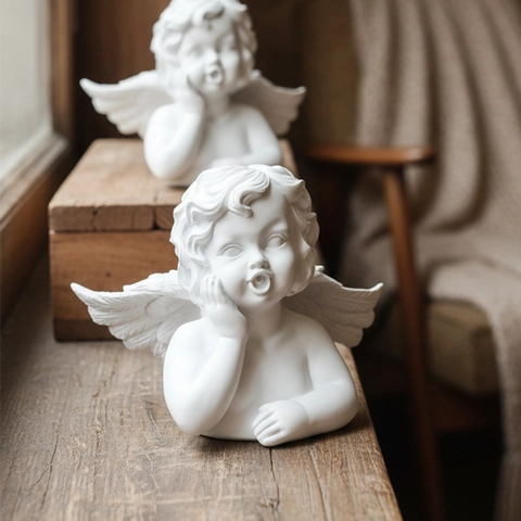 European Vintage Resin Angel Cherub Statues Classical Desktop Ornaments Retro Home Decor Wings Figurine