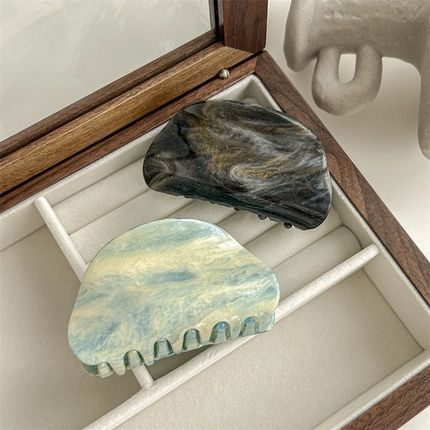 Elegant Marble Pattern Acrylic Hair Claw Clip For Women Gradient Ink Wash Shark Clip Hairpin Aesthetic Updo Accessory