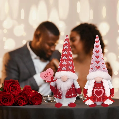 Valentine's Day Gnome Faceless Doll Plush Ornament With Heart Love Sign For Tabletop Decoration Wedding Mother's Day Gift