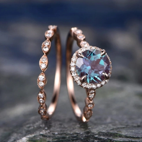 Vintage Bridal Wedding Rings Copper Rose Gold Plated Round Cut Zircon Halo Engagement Jewelry For Women