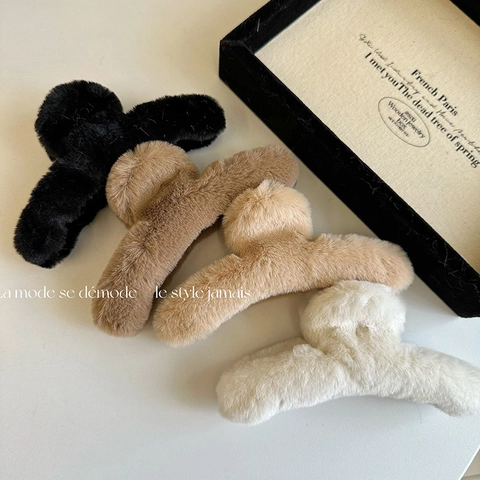 Pinza Per Capelli In Peluche Ecopelliccia Morbida Grande Molletta Squalo Quotidiano Autunno Inverno Stile Coreano Dolce Donne