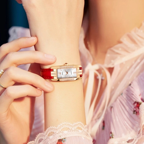 Orologio Al Quarzo Da Donna Cassa Rettangolare In Lega Accenti Di Strass Cinturino In Ecopelle Stile Elegante
