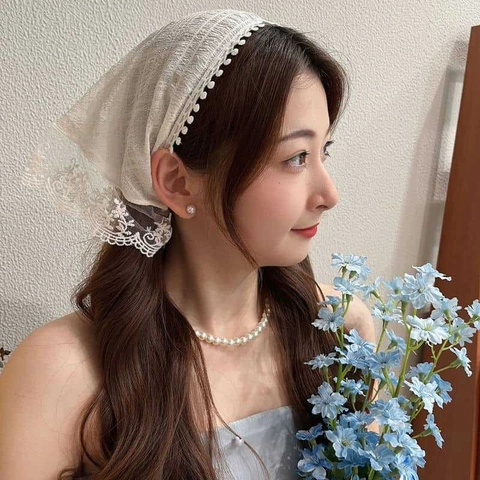 French Lace Triangle Hair Scarf Plaid Floral Embroidery Headwrap Breathable Sun Protection Fashion Hair Accessory For Women