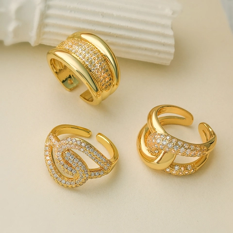 Mode Kupfer 18K Vergoldet Offener Ring Für Damen Strass Besetzt Geometrische Schlange Knoten Design Verstellbarer Schmuck Fingerring