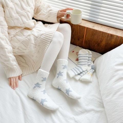 Korallenfleece Socken Warm Dick Winter Zuhause Schlafen Süße Gemusterte Strumpfwaren Für Frauen