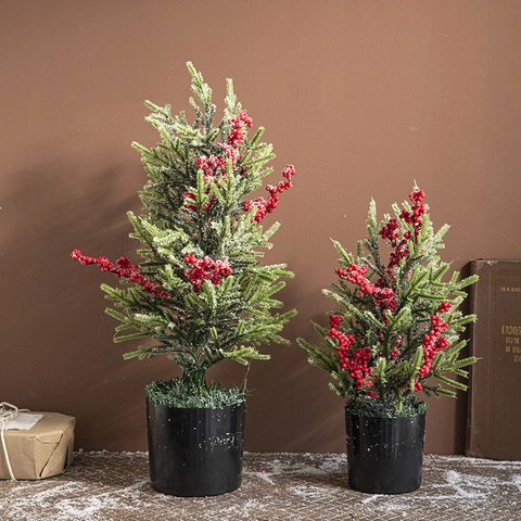 Christmas Artificial Pine Needles Red Berries Snow Frost Wreath Mini Tabletop Tree Nordic Style Festive Holiday Decor