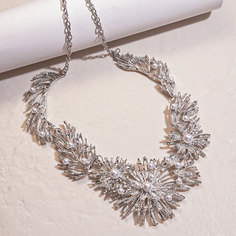 Collana Statement Lega Perla Artificial Imitazione Ramo Floreale Geometrico Chic Punk Tonalità Argento Gioielli Per Donne