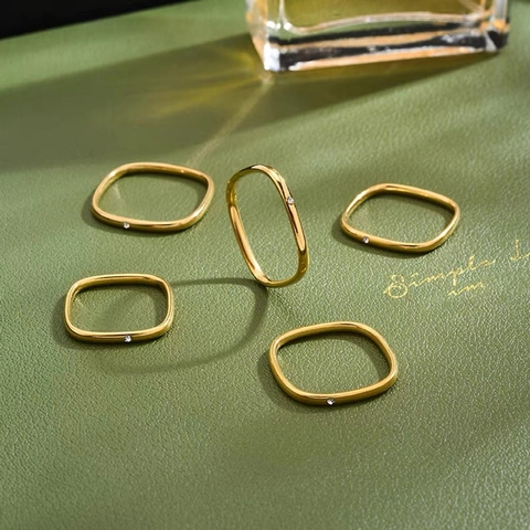 Minimalistische Vierkante Ronde Titanium Stalen Ring Enkele Zirkoon Geometrische Band Sieraden Voor Dames Elegant Cadeau