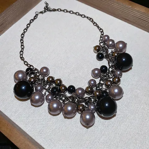 Statement Cluster Ketting Met Imitatieparels In Verschillende Maten Legering Ketting Chunky Gothic Dark Style