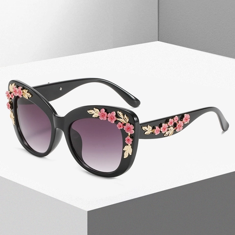 Women Cat Eye Sunglasses Floral Decoration PC Frame UV400 Protection Vintage Baroque Style Fashion Travel Eyewear