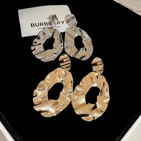 Unregelmäßige Geometrische Plissierte Creolen Gehämmerte Hohle Wasserwelle Statement Für Frauen Mit 925 Sterling Silber Ohrstift