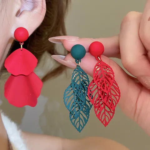 Matte Lackierte Ausgehöhlte Blatt Blumenblatt Hänger Ohrringe Mit 925 Sterling Silber Ohrstecker Für Frauen