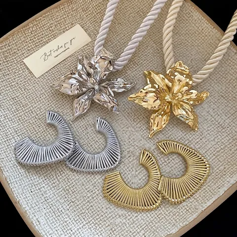 Collana E Orecchini Pendente A Fiore Oversize Lega Corda Di Raso Cerchi A C Con Perno In Argento Per Donna