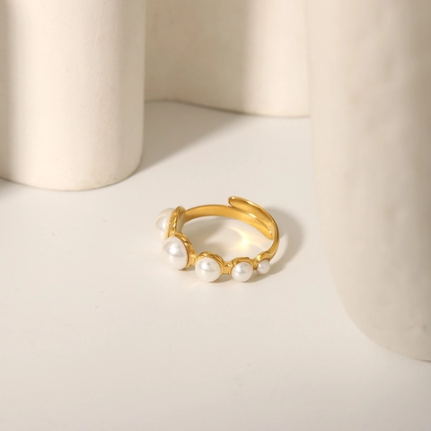 Anello Aperto Regolabile in Acciaio Inossidabile 304 Vintage per Donna Placcato Oro Con Perla Sintetica Bianca Graduata Intarsiato Gioielli Eleganti Regalo