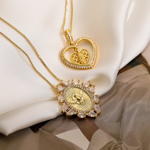 Golden Copper Zirconia Heart Virgin Mary Pendant Necklace Elegant Religious Style Jewelry For Women Daily Gift