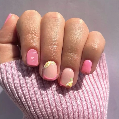 Faux Ongles Rose Court Carré Motif Citron Doux Mignon Style Français Ongles Artificiels Décoration D'Art Pour Femmes