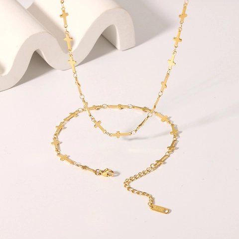 Collana Maglie Croce 18K Placcato Oro Acciaio Titanio Gioelli Ipoallergenici Impermeabile Donne Moda Minimalista