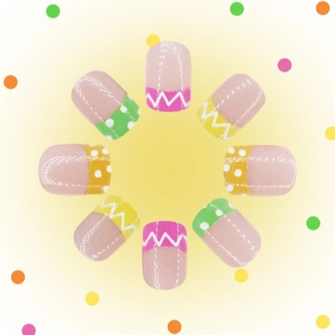 French Style Press On Nails Colorful Polka Dots Wavy Design Glossy Glitter Fake Nails Removable Short Square For Women